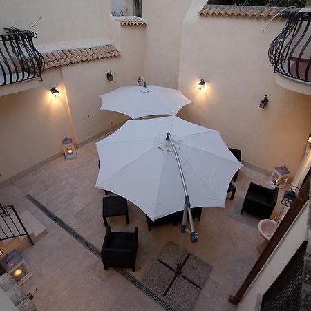 Italiana Resort Maniace Szirakúza Kültér fotó